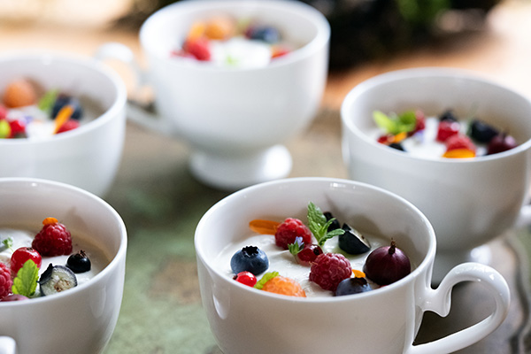 Nachtisch mit Beeren